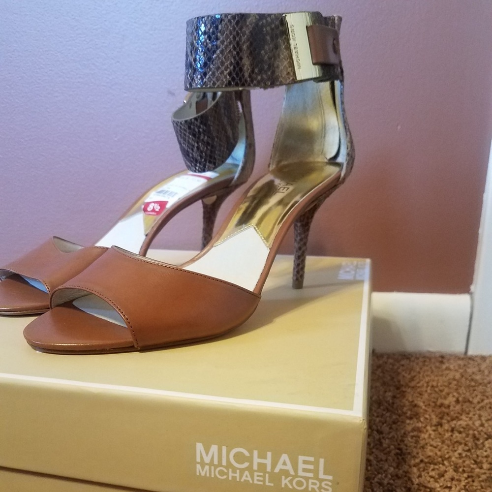 Michael Kors Heels size 8 1/2
